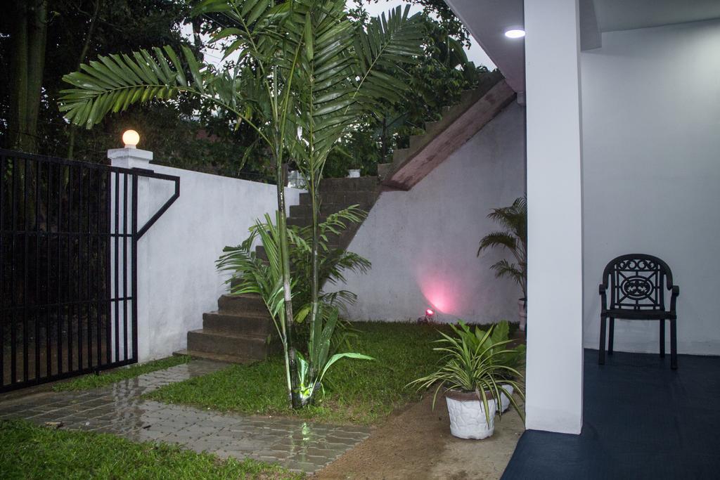 Wonderset Mirissa Hotel ภายนอก รูปภาพ